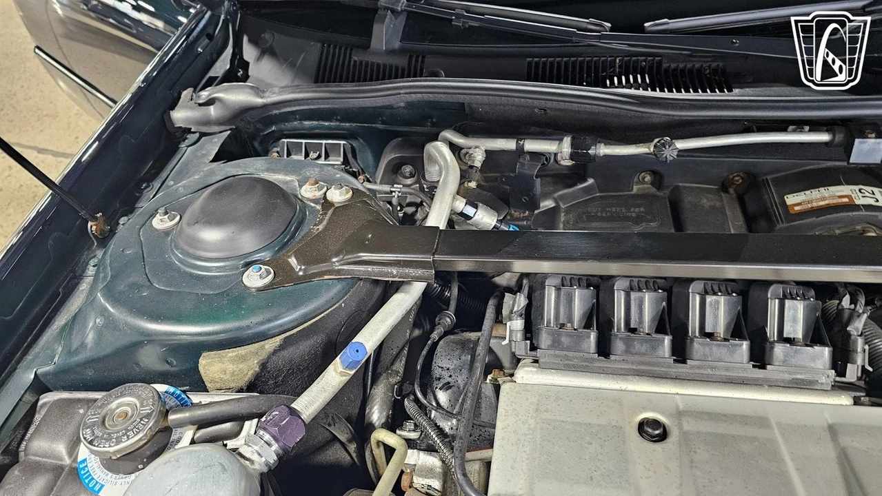 1997 Cadillac Seville - Image 10 of 12
