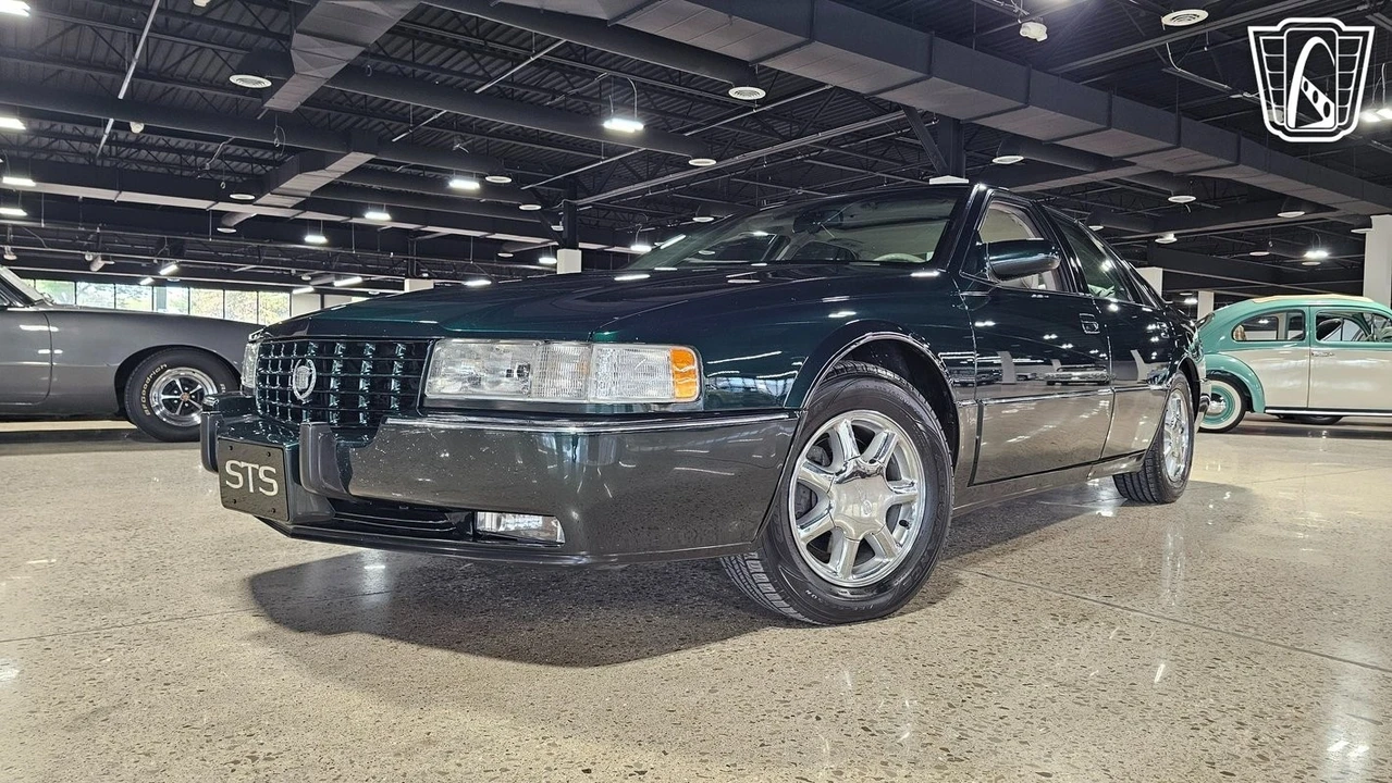 1997 Cadillac STS - Image 4 of 12