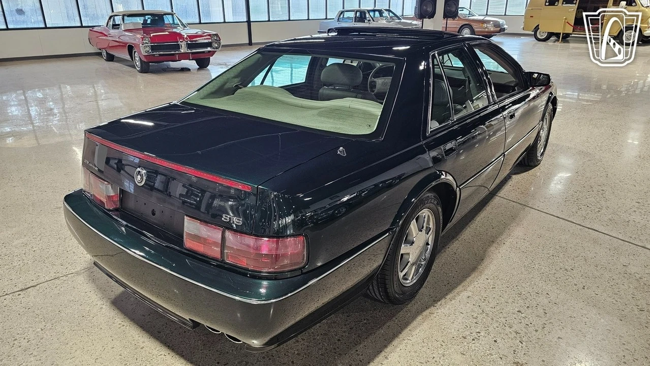 1997 Cadillac STS - Image 12 of 12