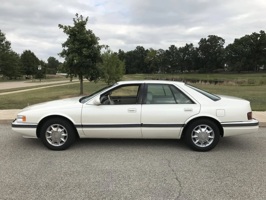 1997 Cadillac Seville - Image 2 of 8
