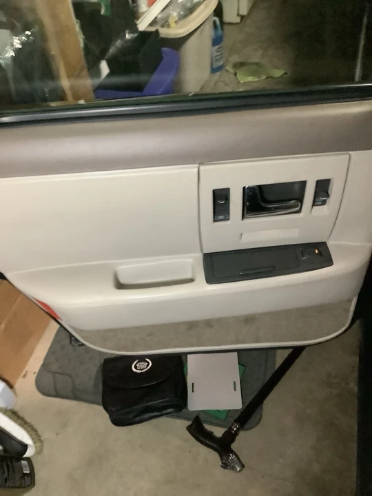 1997 Cadillac Seville - Image 17 of 21