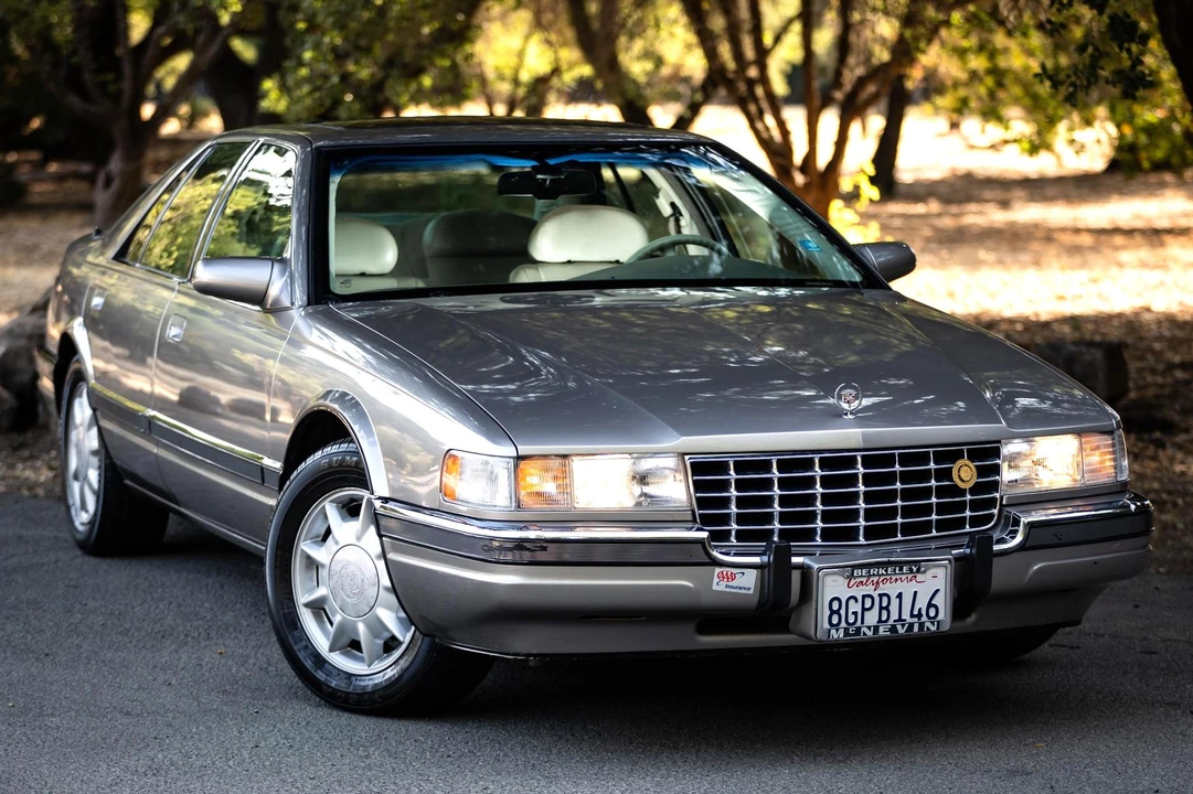 1997 Cadillac Seville - Image 2 of 31