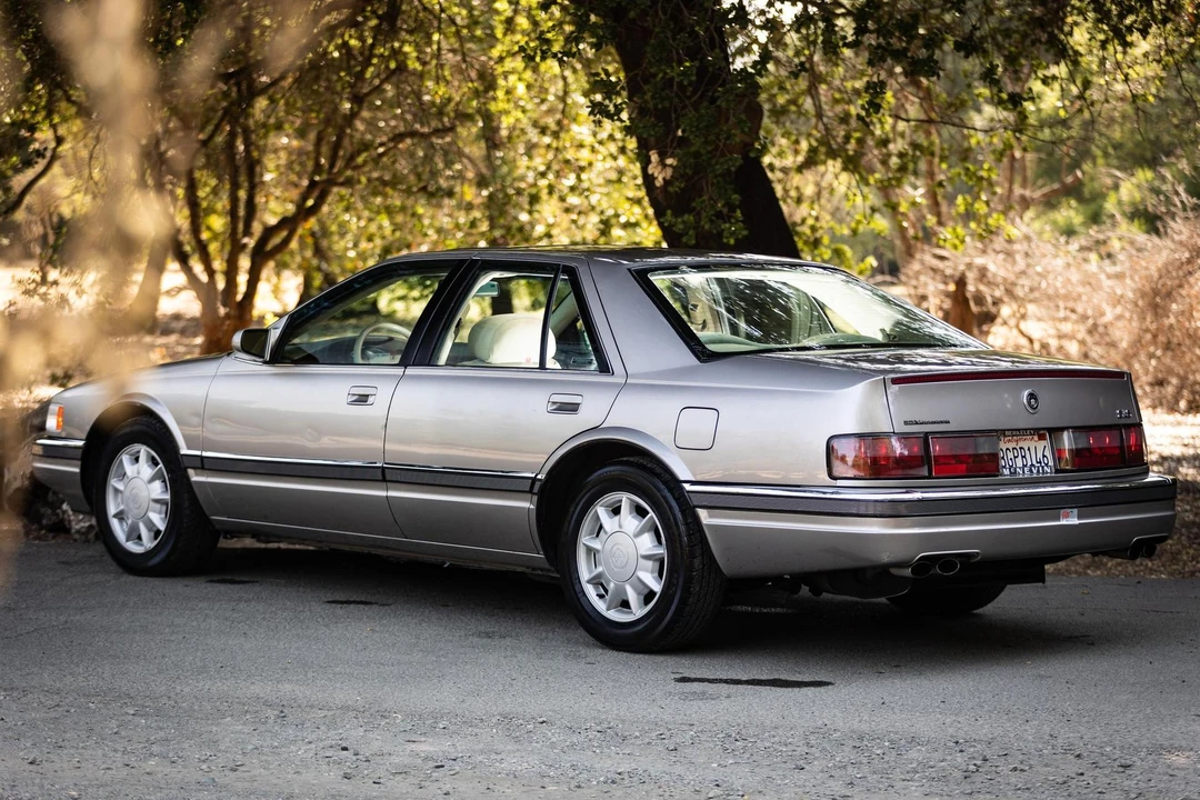 1997 Cadillac Seville - Image 4 of 31