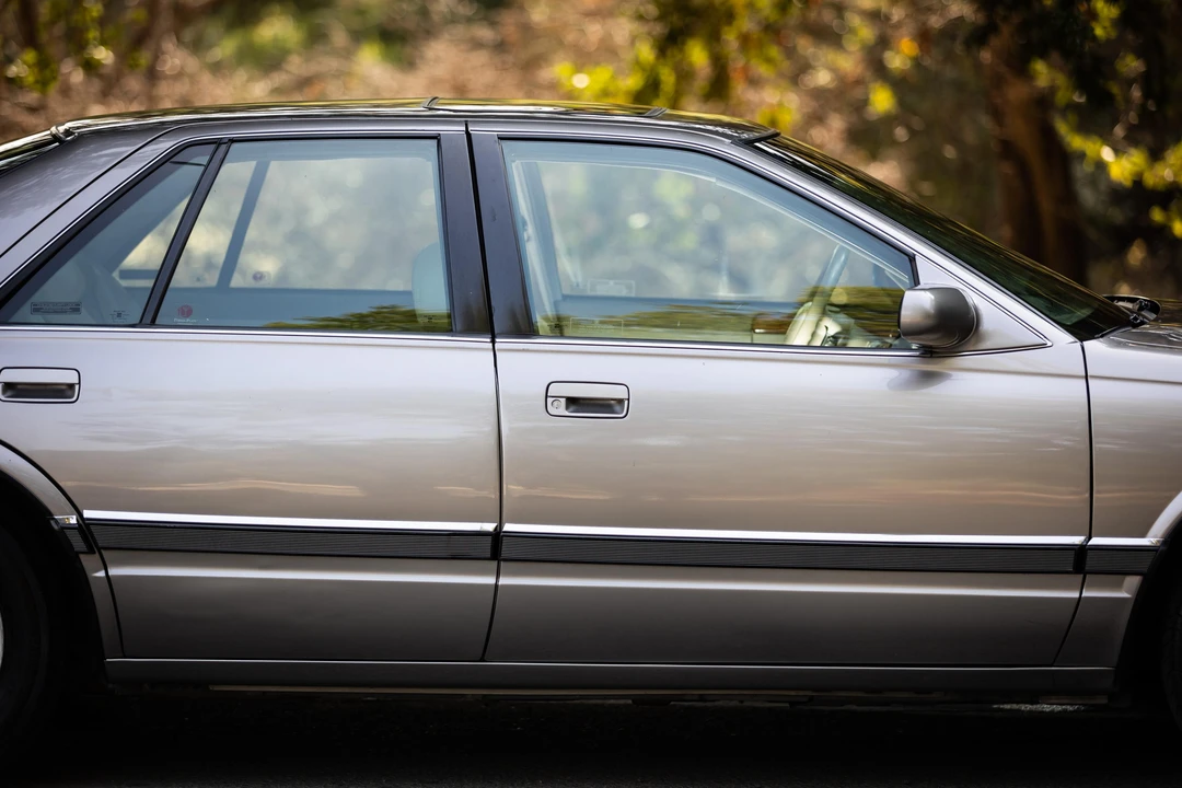 1997 Cadillac Seville - Image 26 of 31