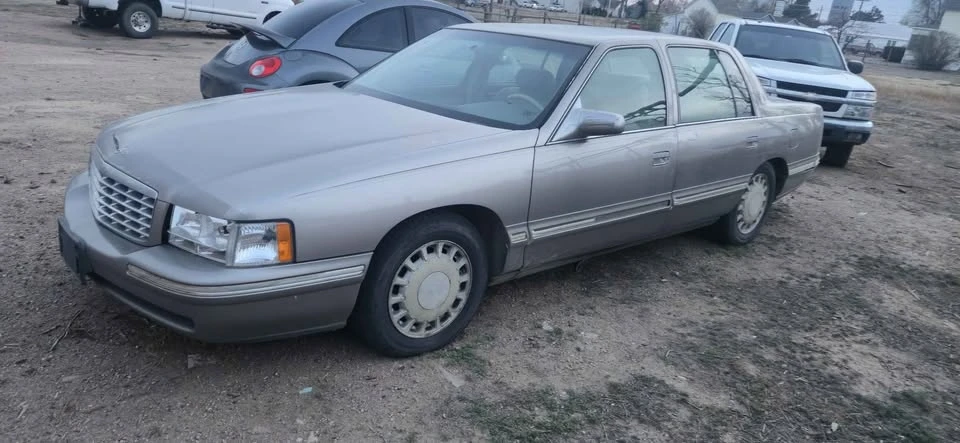 1997 Cadillac DeVille 7th Gen - Image 2 of 5