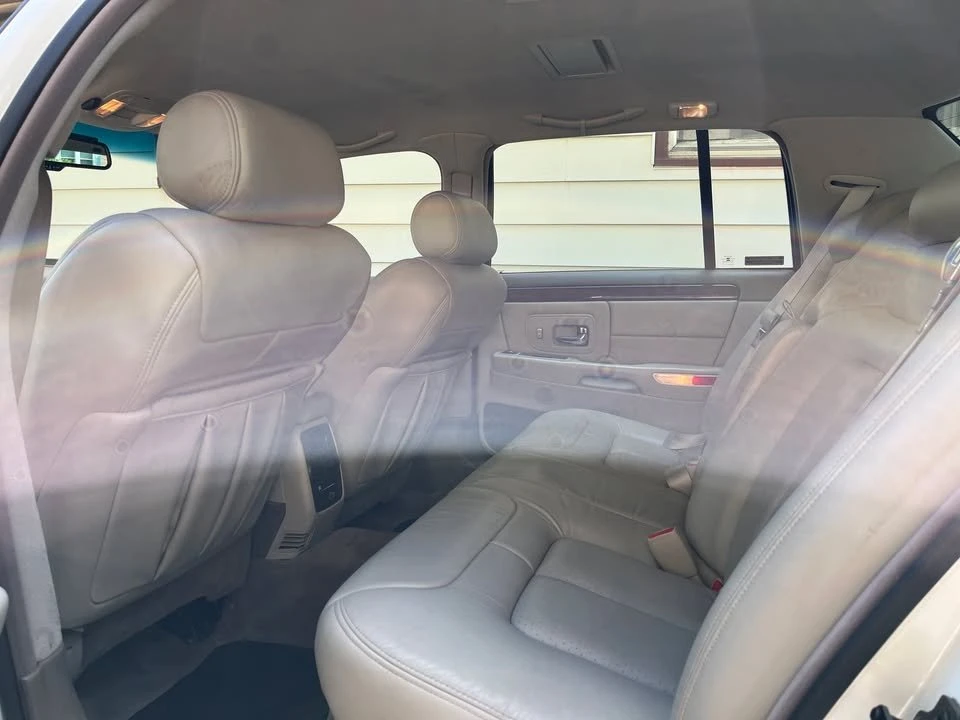 1997 Cadillac DeVille 7th Gen - Image 3 of 8