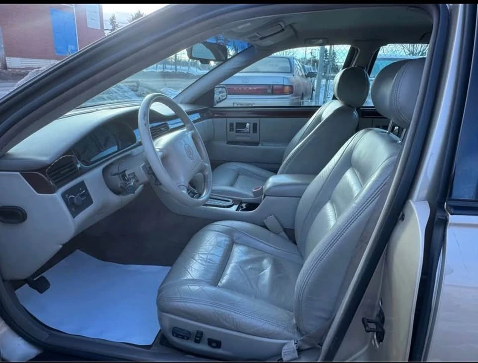 1997 Cadillac STS - Image 18 of 20