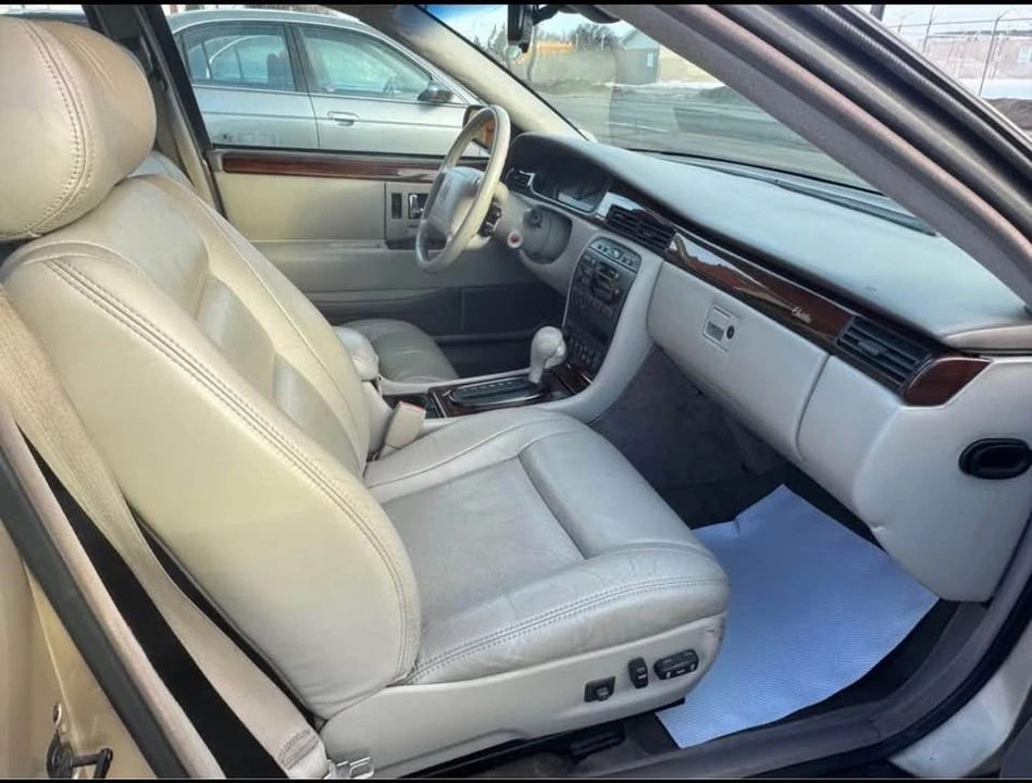 1997 Cadillac STS - Image 15 of 20