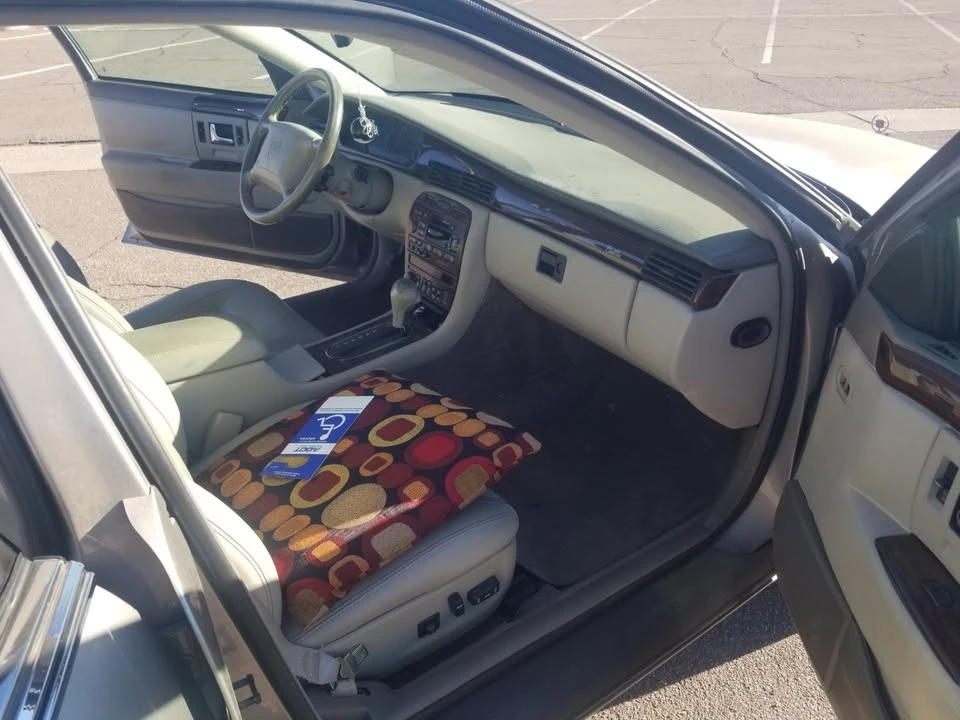 1997 Cadillac STS - Image 8 of 16