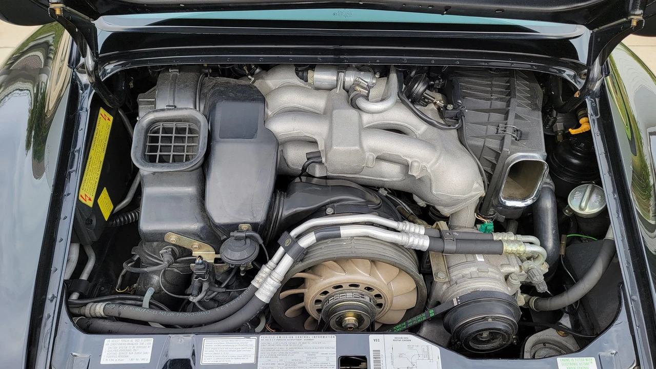 1997 Porsche 993 Carrera - Image 18 of 29