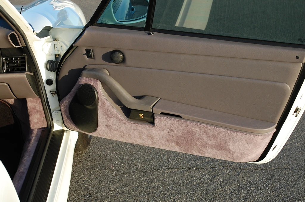 1997 Porsche 993 Carrera 4S - Image 21 of 31