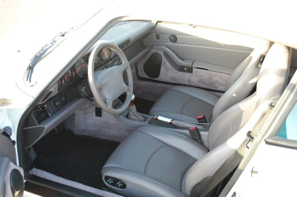 1997 Porsche 993 Carrera 4S - Image 7 of 31