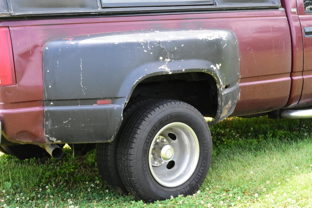 1997 Chevrolet C/K 4th Gen - Image 10 of 17