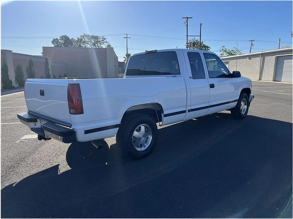 1997 Chevrolet C/K 4th Gen - Image 3 of 19