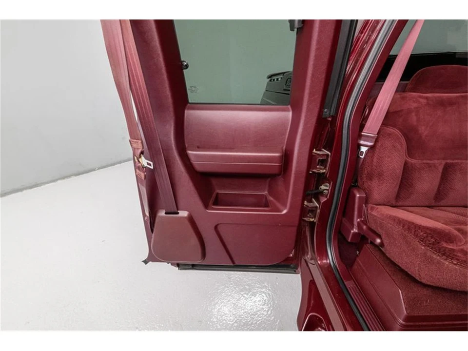 1997 Chevrolet C/K 4th Gen - Image 11 of 31