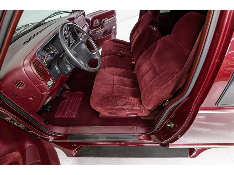 1997 Chevrolet C/K 4th Gen - Image 17 of 31
