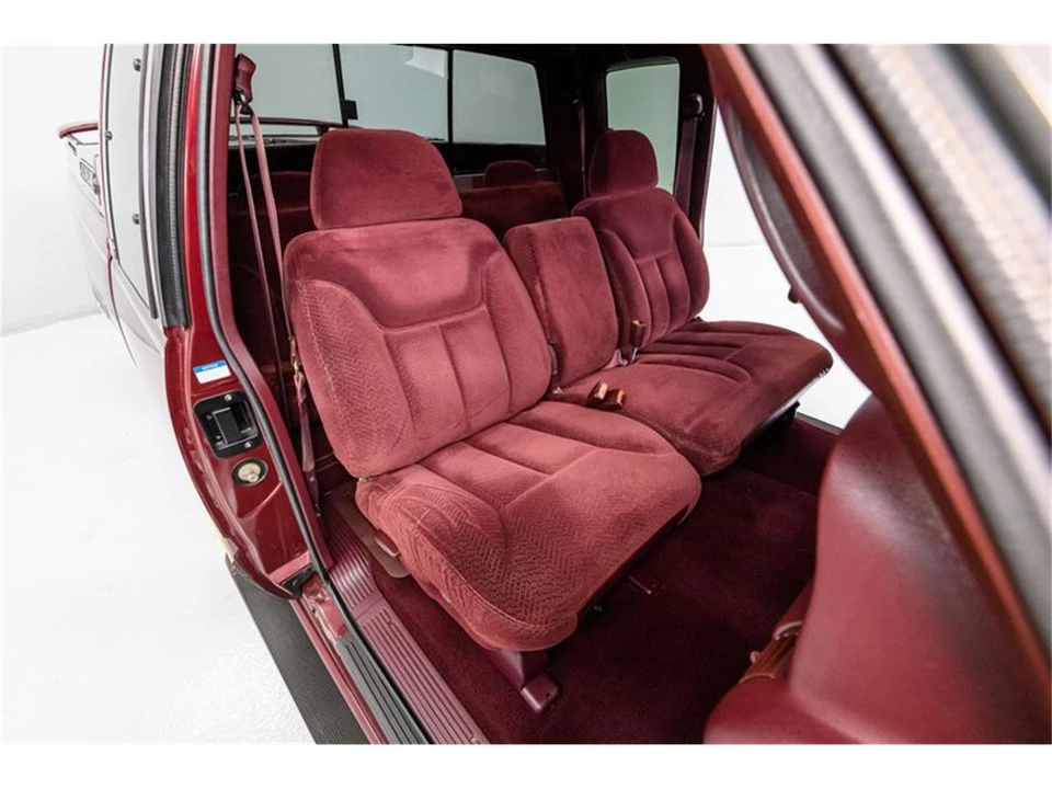 1997 Chevrolet C/K 4th Gen - Image 25 of 31