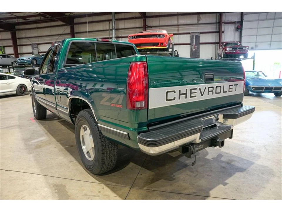 1997 Chevrolet C/K 4th Gen - Image 6 of 31