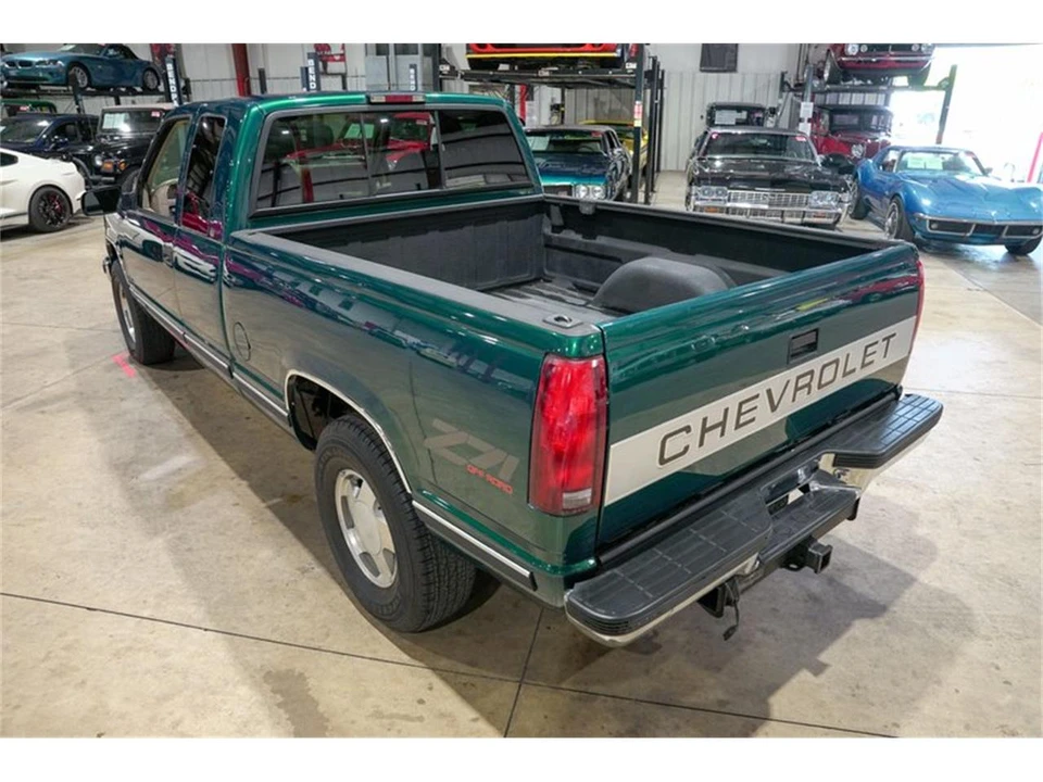 1997 Chevrolet C/K 4th Gen - Image 16 of 31