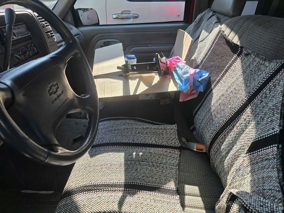 1997 Chevrolet C/K 4th Gen - Image 4 of 9