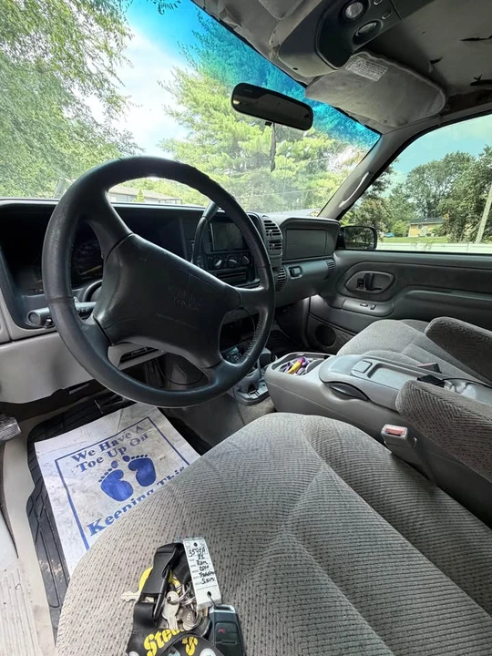 1997 Chevrolet C/K 4th Gen - Image 2 of 9