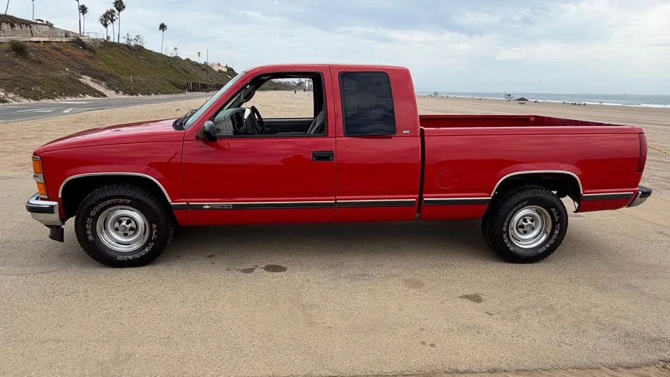1997 Chevrolet C/K 4th Gen - Image 2 of 20