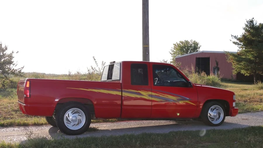 1997 Chevrolet C/K 4th Gen - Image 8 of 12