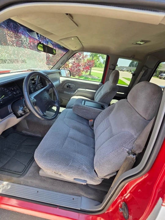 1997 Chevrolet C/K 4th Gen - Image 5 of 6