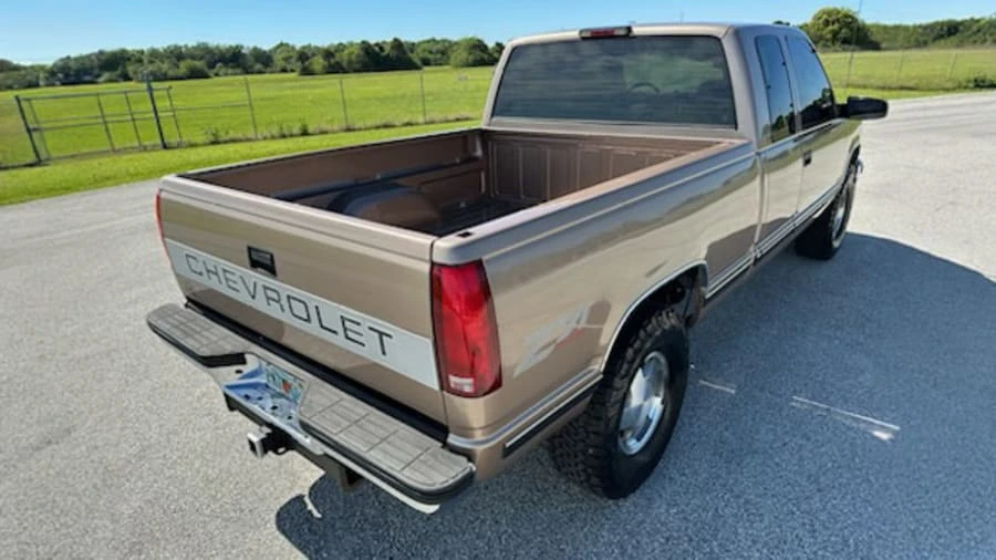1997 Chevrolet C/K 4th Gen - Image 3 of 16
