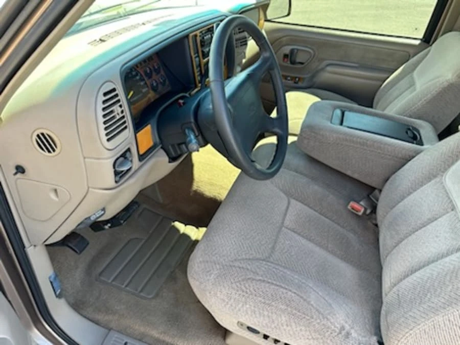 1997 Chevrolet C/K 4th Gen - Image 6 of 16
