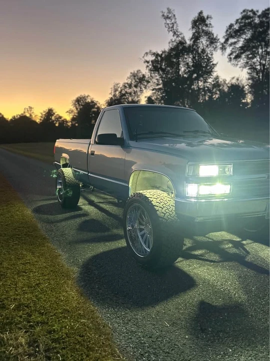 1997 Chevrolet C/K 4th Gen - Image 8 of 14
