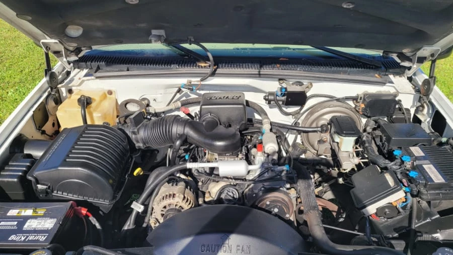 1997 Chevrolet C/K 4th Gen - Image 5 of 12
