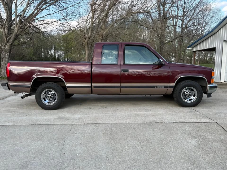 1997 Chevrolet C/K 4th Gen - Image 5 of 10