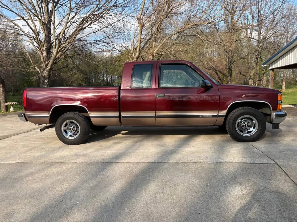 1997 Chevrolet C/K 4th Gen - Image 6 of 10