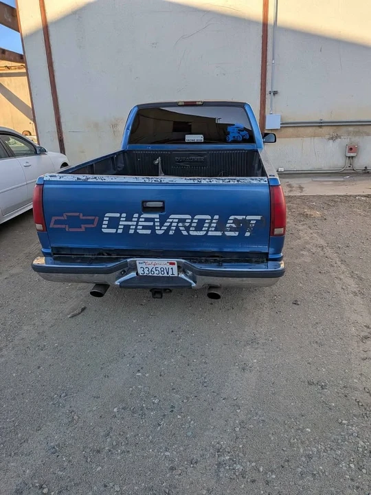 1997 Chevrolet C/K 4th Gen - Image 2 of 4