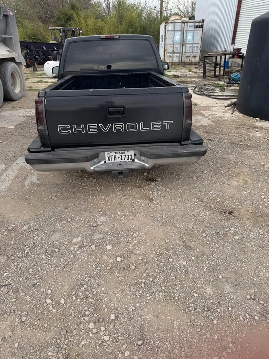 1997 Chevrolet C/K 4th Gen - Image 4 of 8
