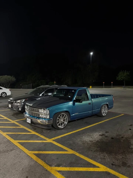 1998 Chevrolet C/K 4th Gen - Image 4 of 8