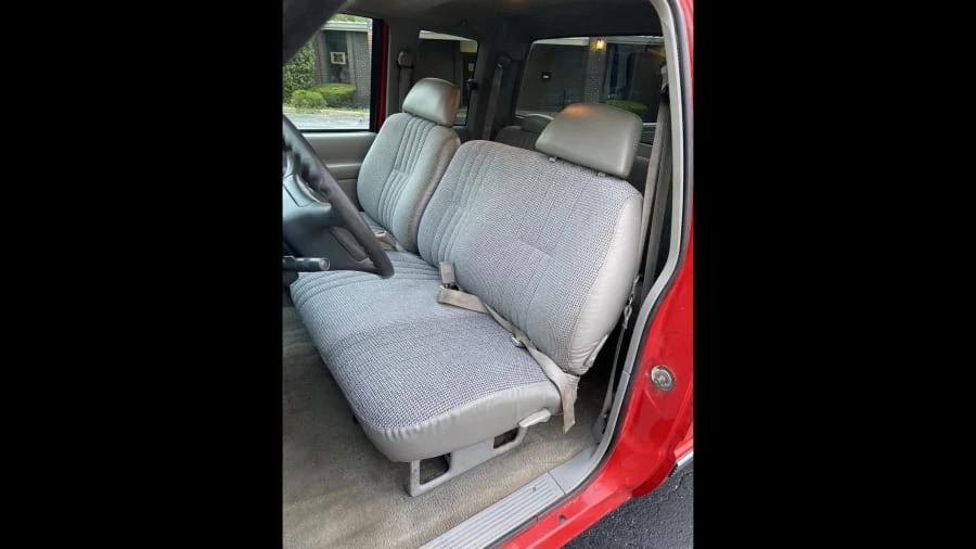 1997 Chevrolet C/K 4th Gen - Image 4 of 17