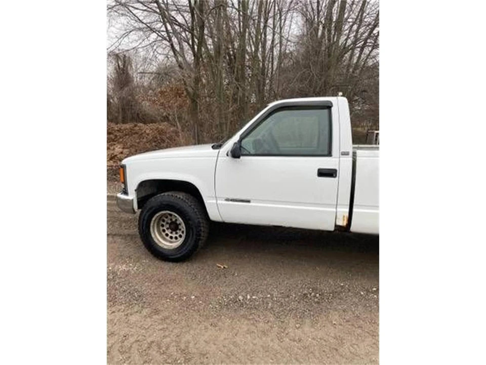 1997 Chevrolet C/K 4th Gen - Image 5 of 11