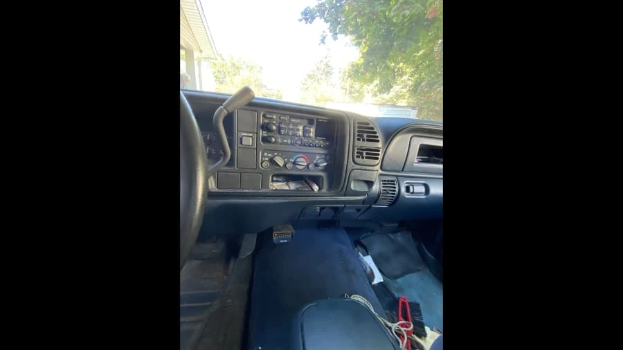 1997 Chevrolet C/K 4th Gen - Image 8 of 16