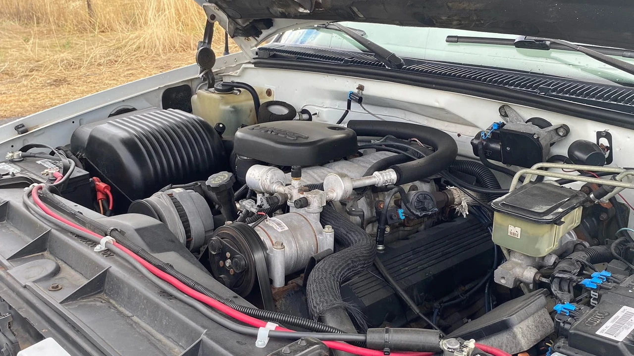 1997 Chevrolet C/K 4th Gen - Image 5 of 11