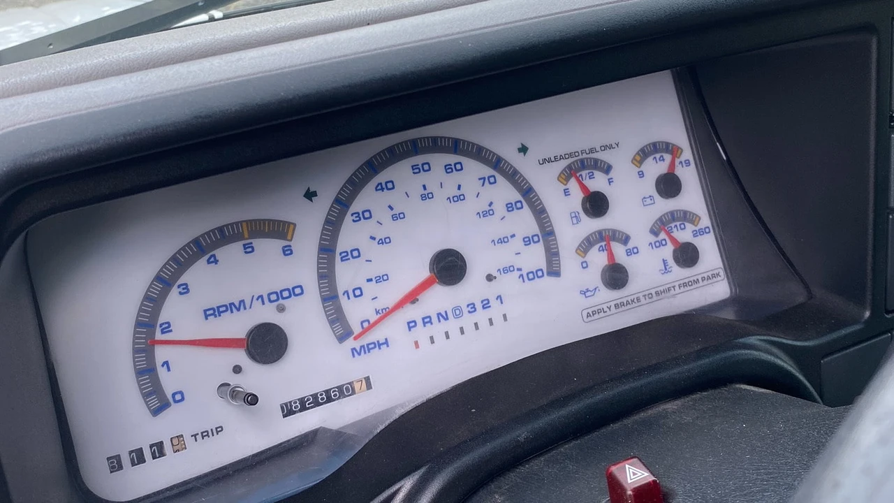 1997 Chevrolet C/K 4th Gen - Image 8 of 11