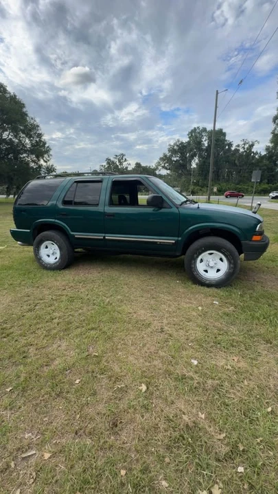1997 Chevrolet Blazer - Image 2 of 6