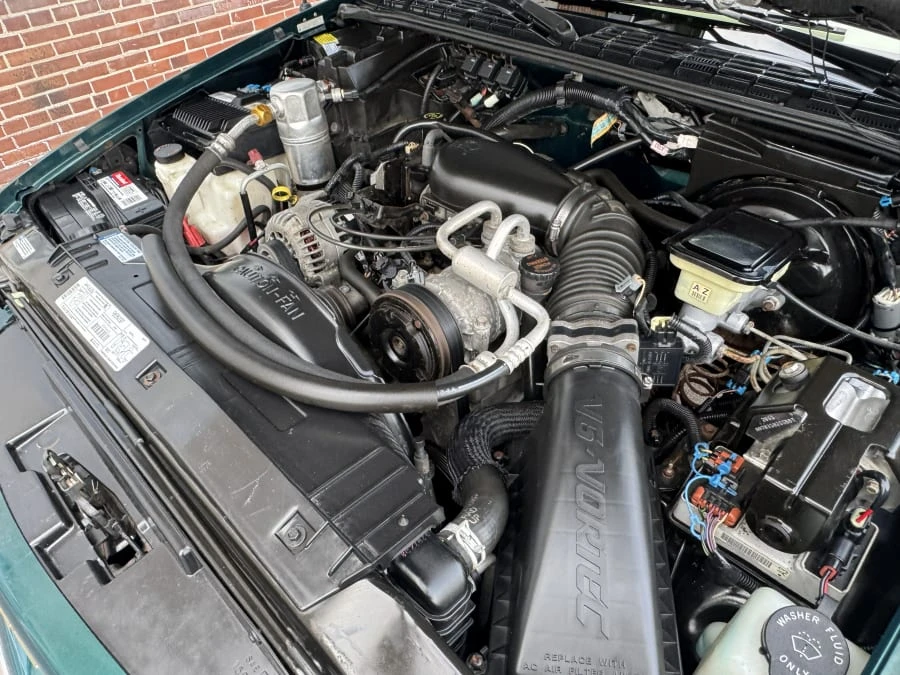 1997 Chevrolet Blazer - Image 10 of 11