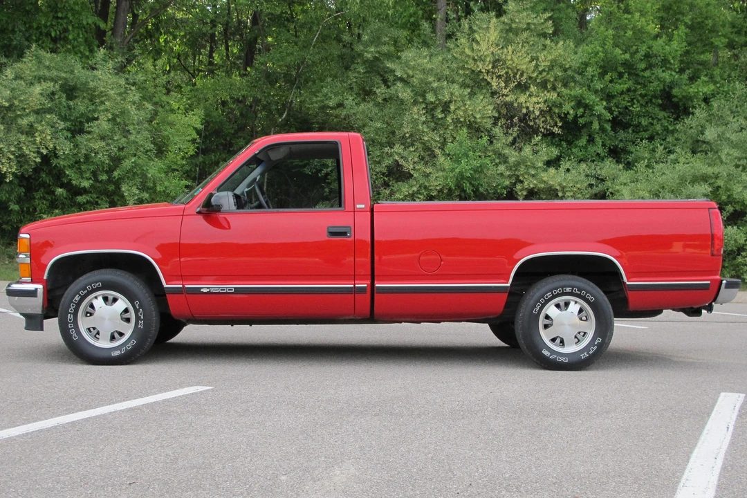 1997 Chevrolet C/K 4th Gen - Image 3 of 12