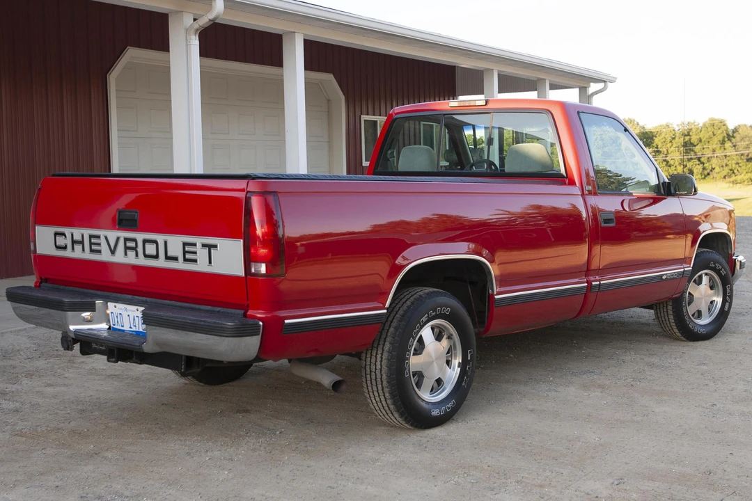 1997 Chevrolet C/K 4th Gen - Image 4 of 12