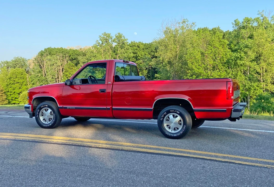 1997 Chevrolet C/K 4th Gen - Image 7 of 12