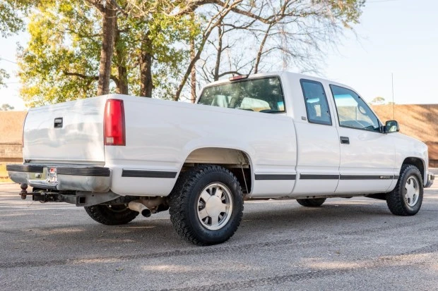 1997 Chevrolet C/K 4th Gen - Image 2 of 7