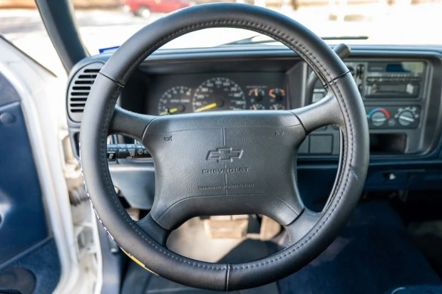 1997 Chevrolet C/K 4th Gen - Image 5 of 7