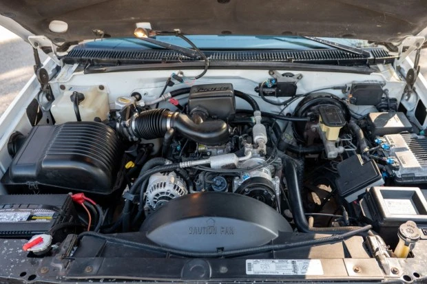 1997 Chevrolet C/K 4th Gen - Image 6 of 7